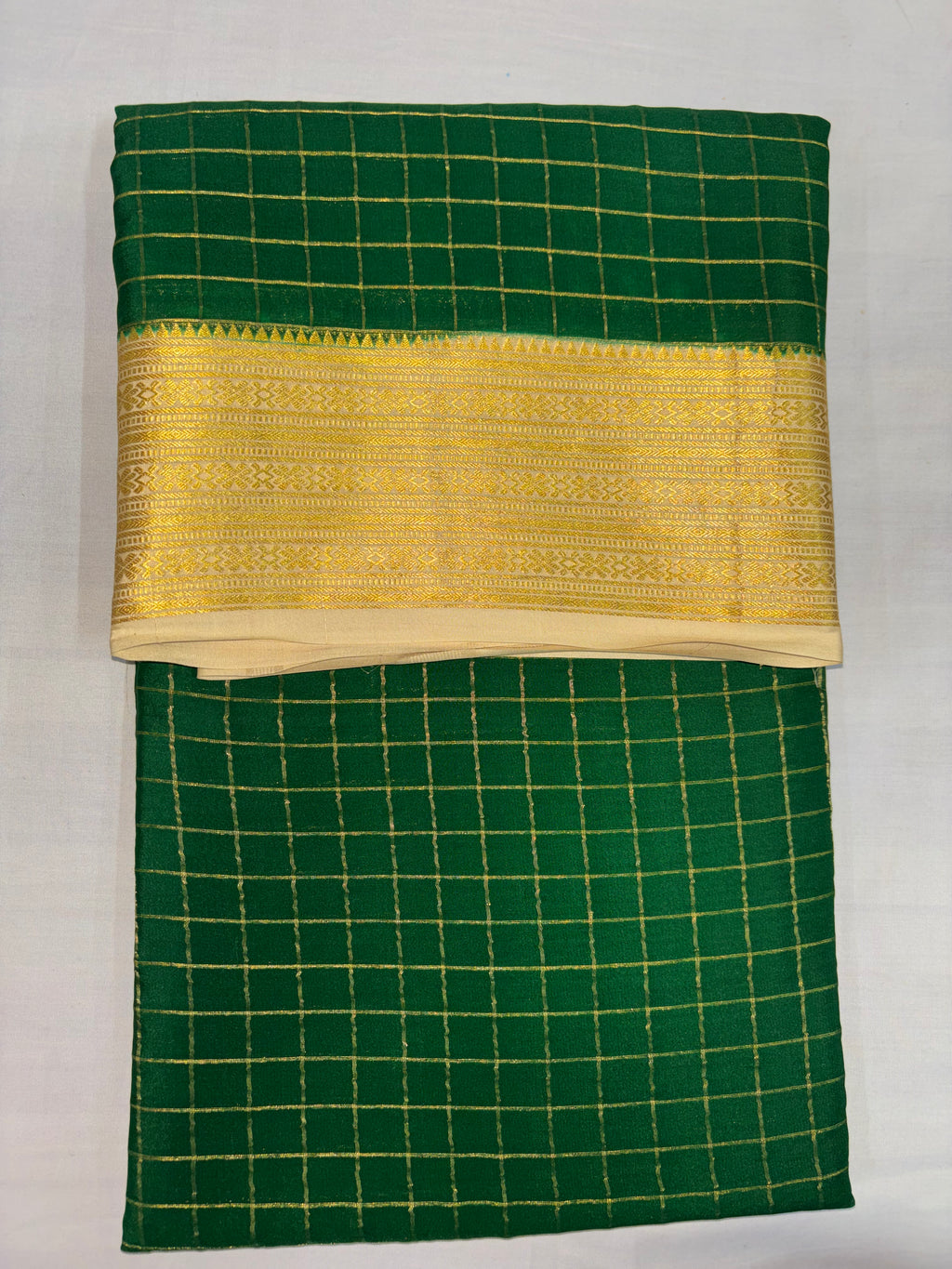 100 GSM Pure Crepe Mysore Silk Checks Saree – Bottle Green with Half White Contrast Border