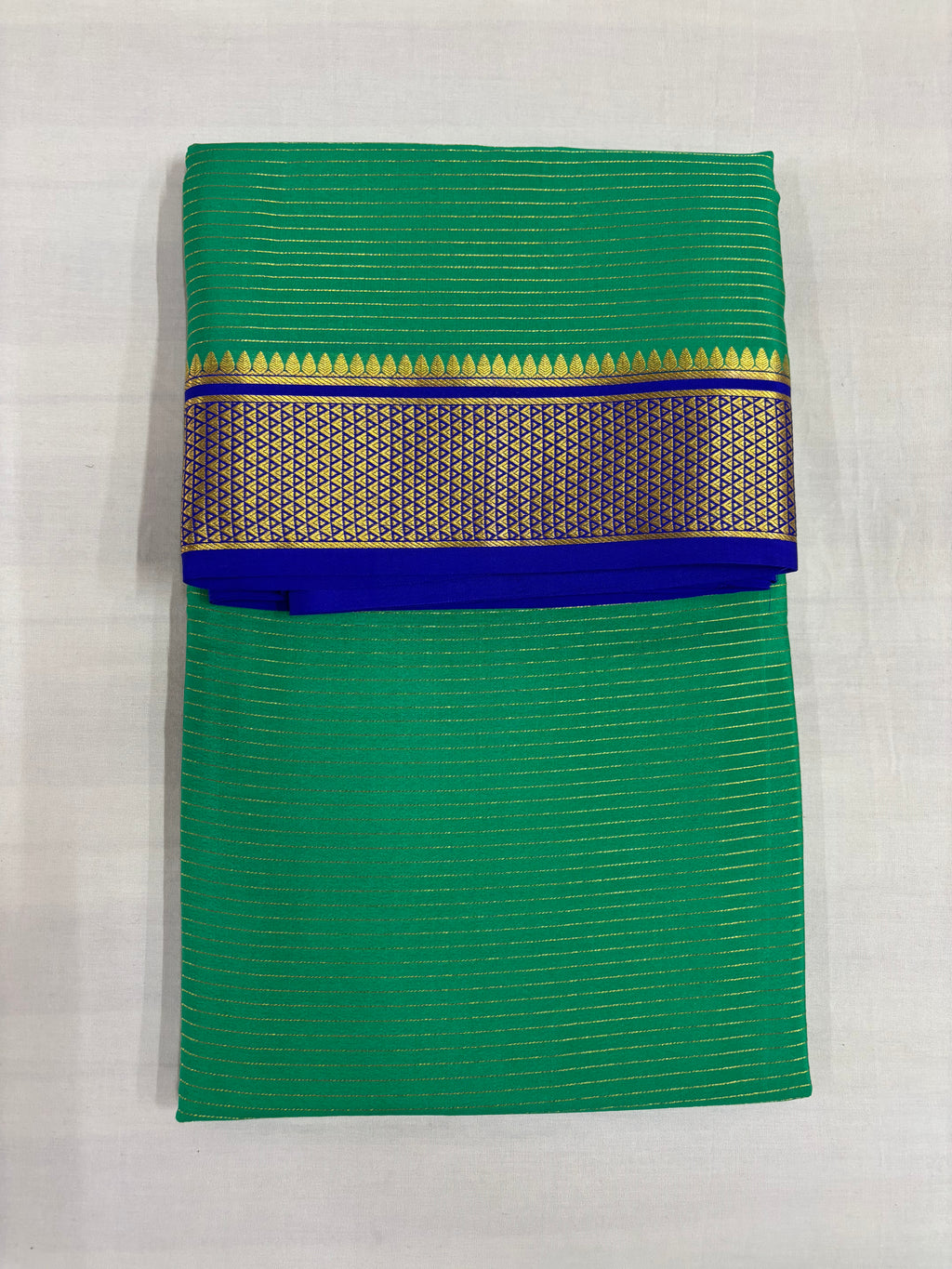 100 GSM Pure Mysore Silk Green Colour Saree, Jari Salari With Contrast Gatti Border