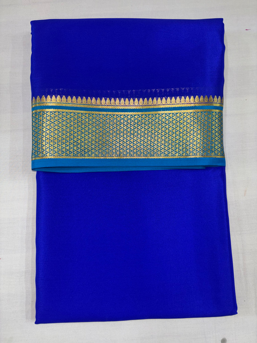 100 GSM Pure Mysore Silk Saree, Diamond Border, Blue With Light Blue Border